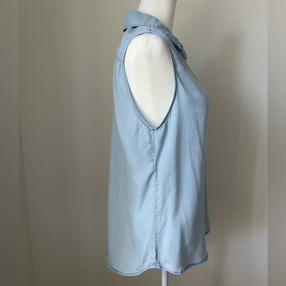Molly Green sleeveless button down - Size L - Picture 4 of 10